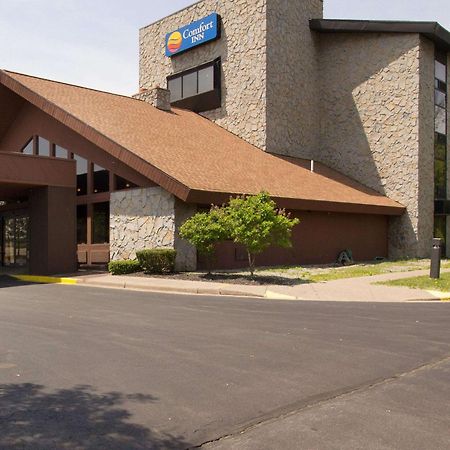 Comfort Inn & Suites Syracuse-Carrier Circle East Syracuse Bagian luar foto