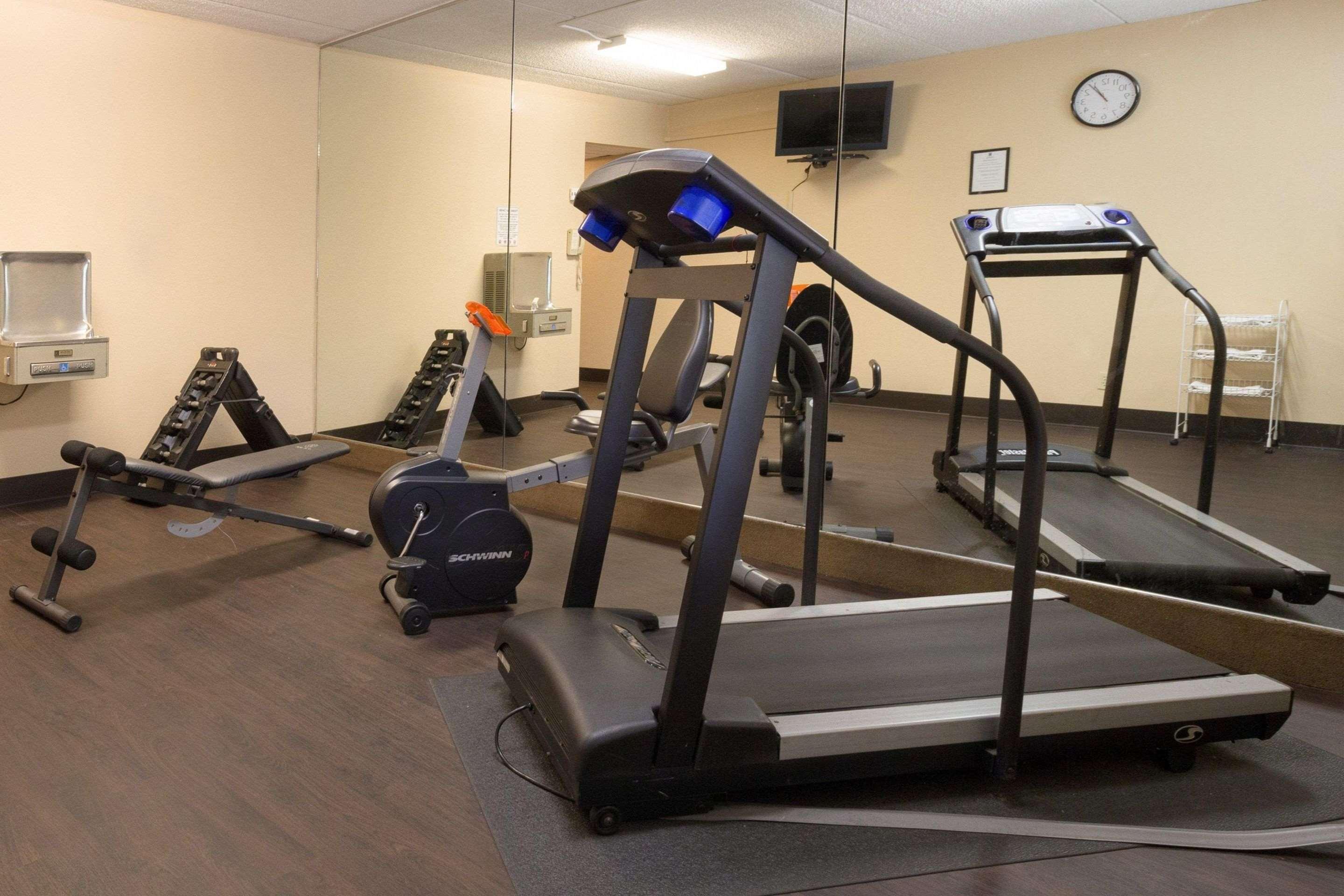 Comfort Inn & Suites Syracuse-Carrier Circle East Syracuse Bagian luar foto