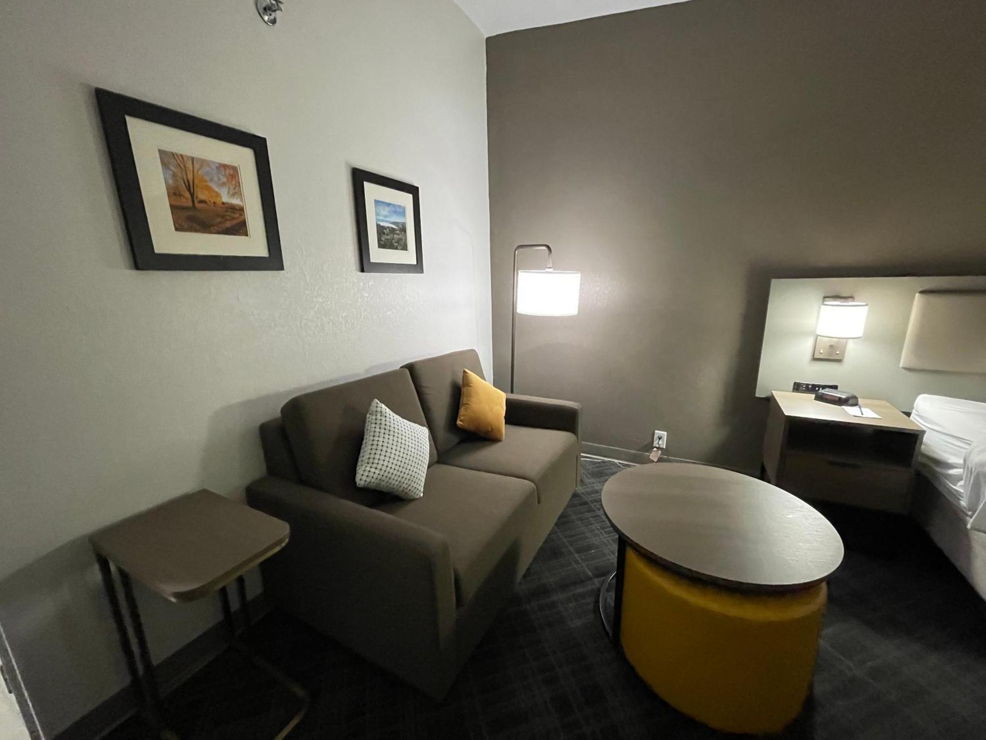 Comfort Inn & Suites Syracuse-Carrier Circle East Syracuse Bagian luar foto