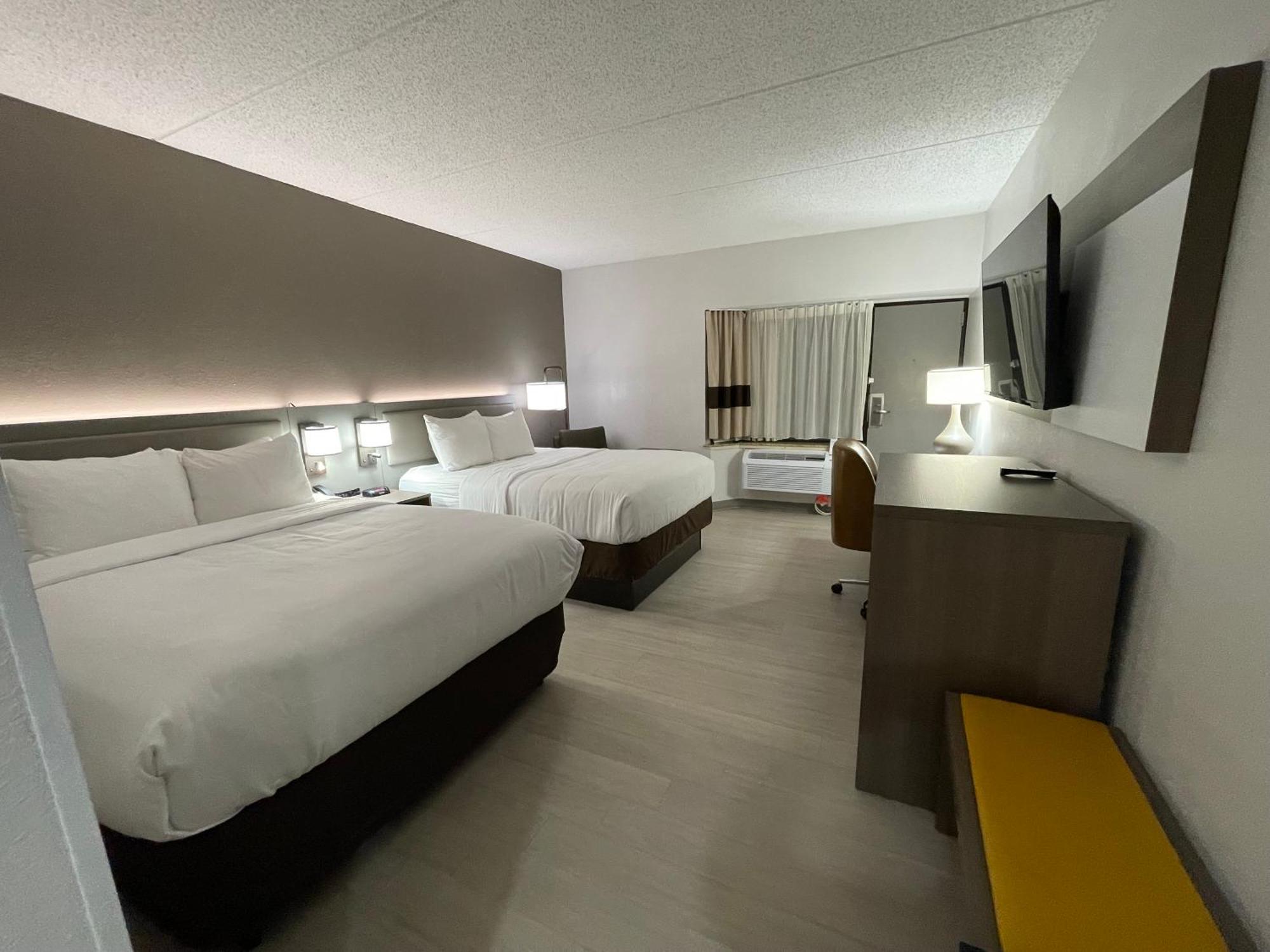 Comfort Inn & Suites Syracuse-Carrier Circle East Syracuse Bagian luar foto